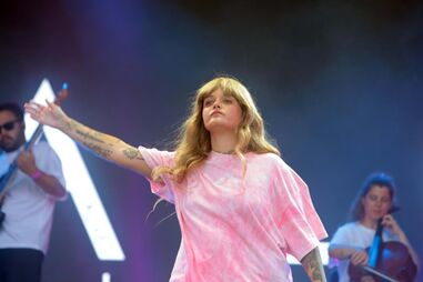 Carolina Deslandes, Festival Mais Solidário