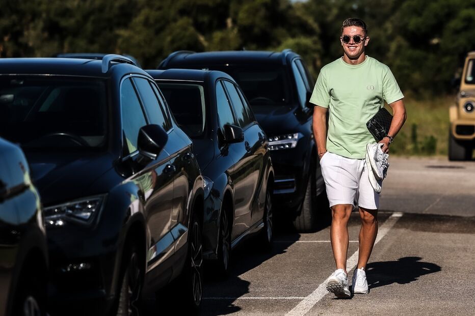 Imagem p.11 em cima esquerda 51970467.jpg (21785920) (Milenium)