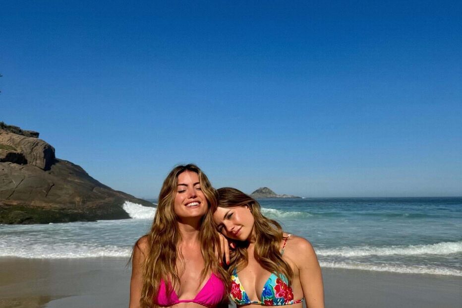 Inês Degener Tomaz e a irmã Mariana Degener