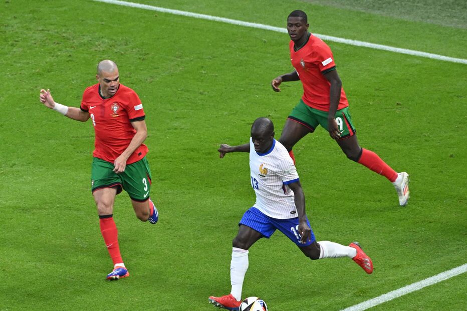 N'Golo Kante, Pepe e Nuno Mendes no Portugal-França do Euro 2024