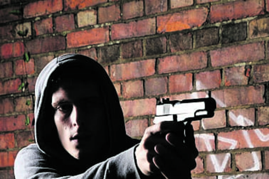 Suspeitos estavam armados 