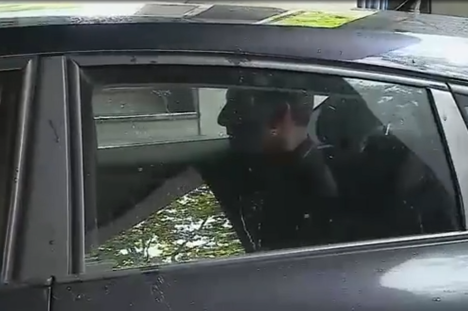 Homem coloca GPS no carro da namorada e mata-a a sangue frio por ciúmes no Porto