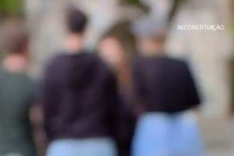 Mulher perseguida e ameaçada com pedras