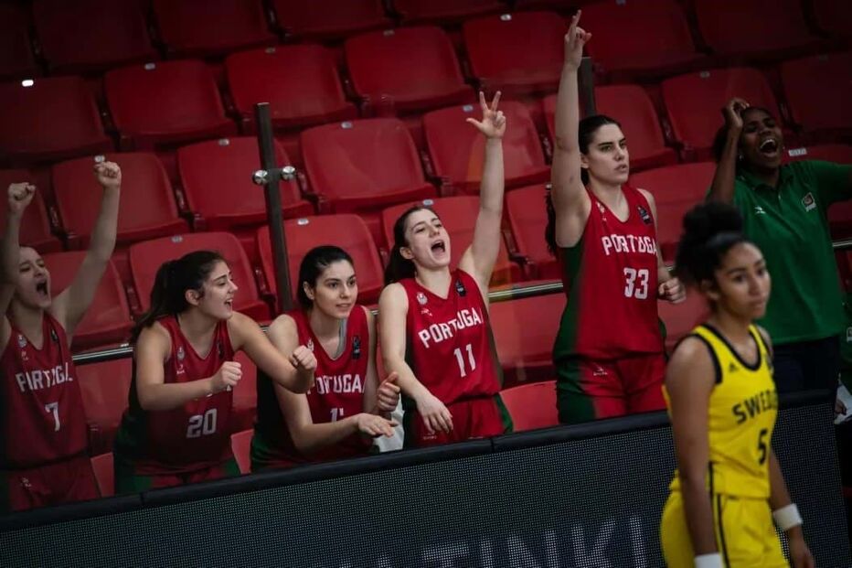  Portugal bate Suécia e é 11.º no Europeu feminino de basquetebol de sub-20