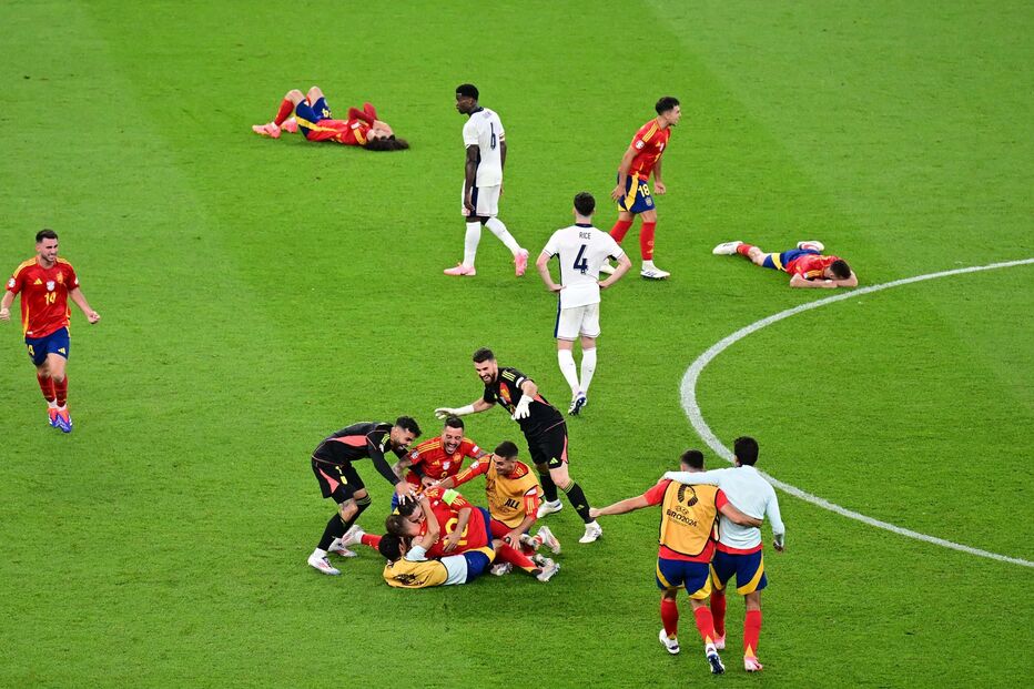 2024-07-14_22_04_26 2024-07-14T210318Z_2010197121_UP1EK7E1MHHLK_RTRMADP_3_SOCCER-EURO-ESP-ENG-REPORT.JPG