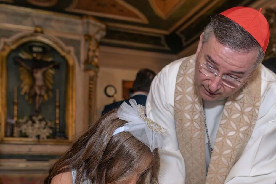 Os melhores momentos do batizado do filho de Mickael Carreira e Laura Figueiredo