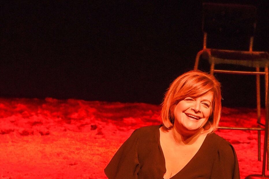 Júlia Pinheiro na peça ‘Monólogos da Vagina’, encenada por Paulo Sousa Costa 