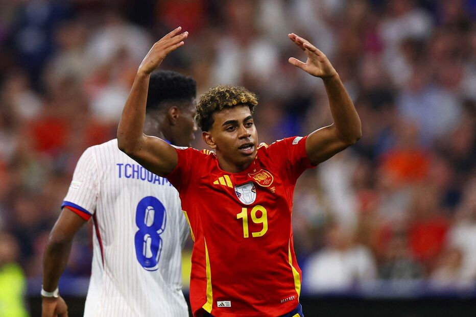 Lamine Yamal, Espanha