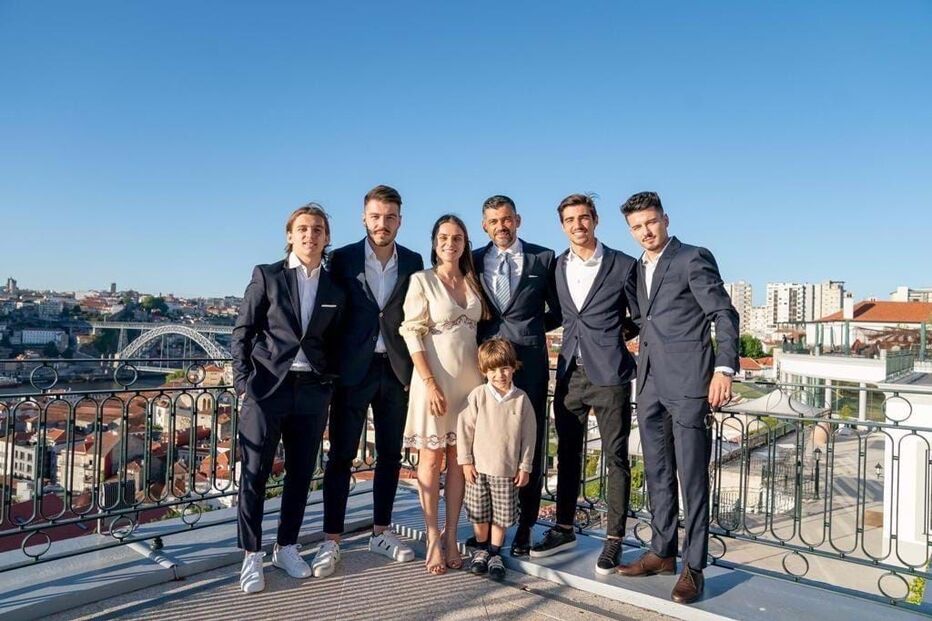 Sérgio Conceição com a mulher e filhos