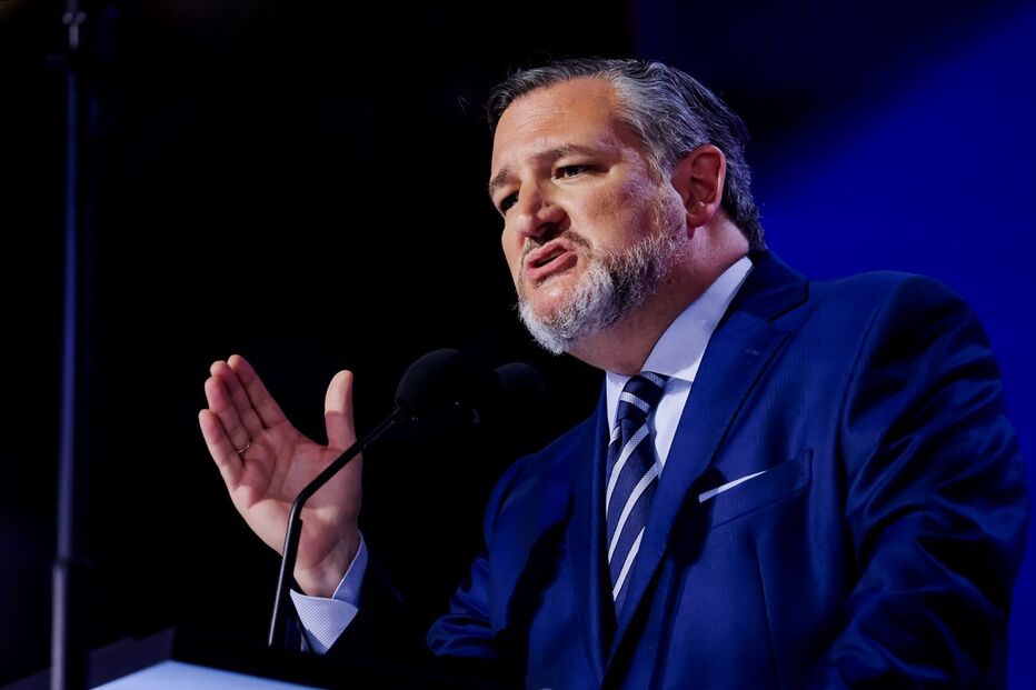 Ted Cruz e outros antigos rivais de Trump também marcaram presença 