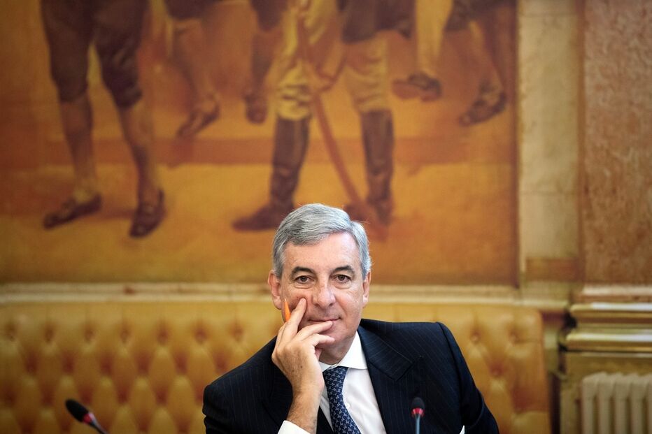 A vida profissional de José Luís Arnaut divide opiniões