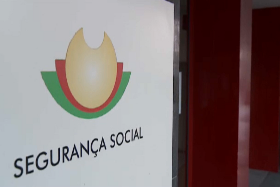 Segurança Social paga bónus de 1,5 milhões de euros a cobradores de dívidas