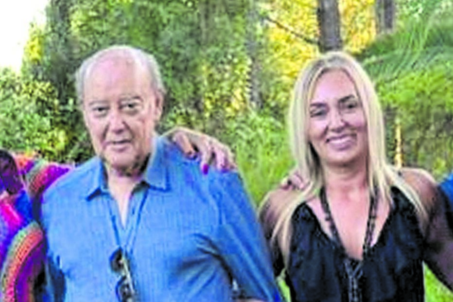 Antigo presidente dos portistas com a mulher Cláudia Campo