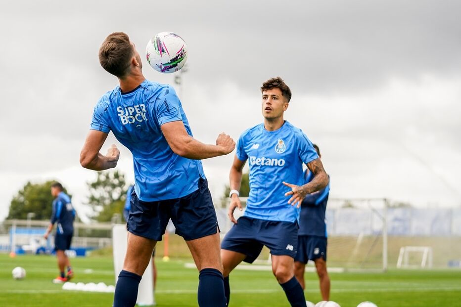 Imagem TONI MARTÍNEZ E IVÁN JAIME.JPG (21958057) (Milenium)