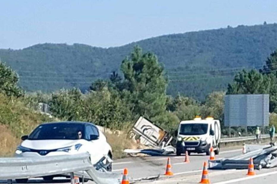 Despiste de camião na A23 condiciona circulação no Fundão em Castelo Branco