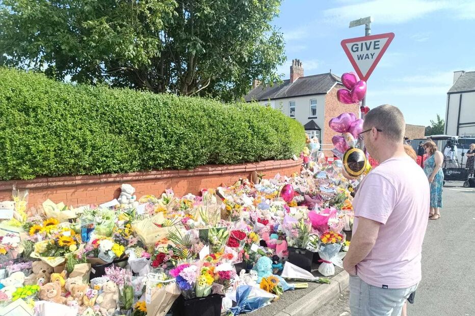 Exterior do estúdio de dança onde três meninas morreram em ataque com faca no Reino Unido  