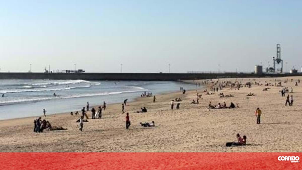 Banhos permitidos na praia de Matosinhos após novas análises à água – Sociedade