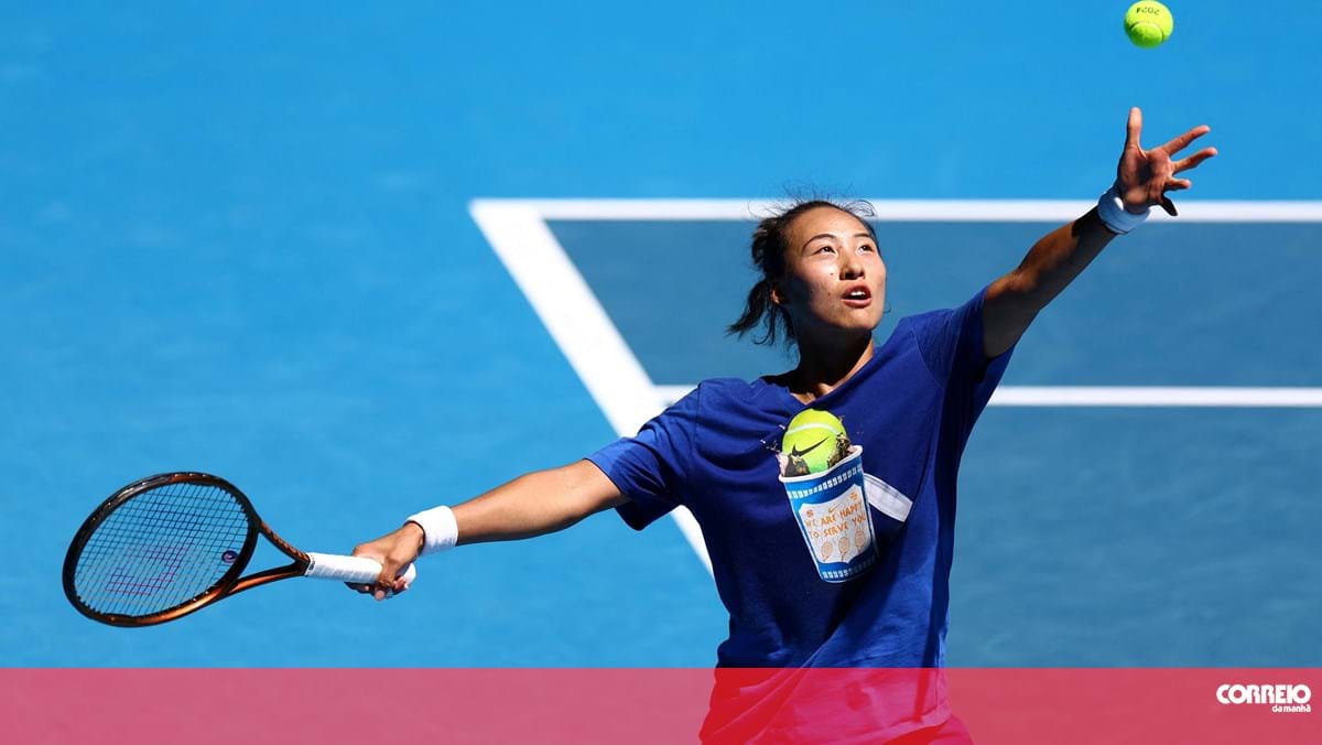 Chinesa Zheng Qinwen conquista ouro no torneio olímpico de ténis – Jogos Olímpicos – Paris 2024