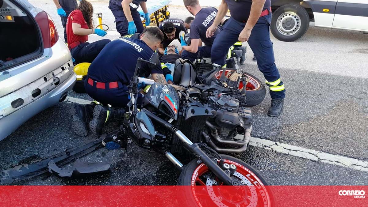 Motociclista em estado grave após colisão com ligeiro na Azambuja