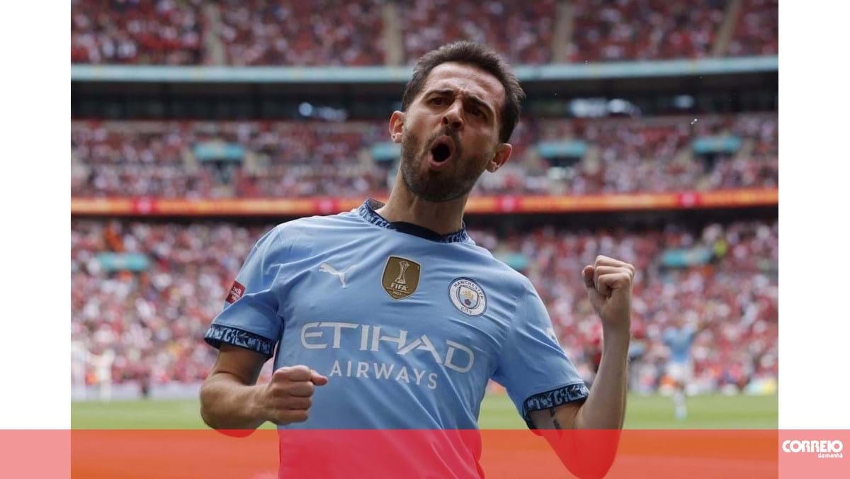 Manchester City, resgatado por Bernardo Silva, bate United nos penáltis e vence Supertaça