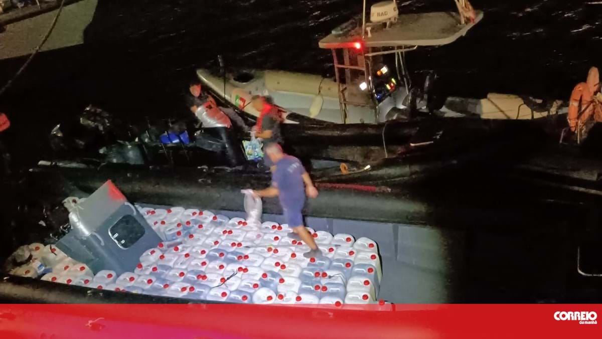 Daring Drug Traffickers Attempt to Ram Navy Vessel Off Algarve Coast