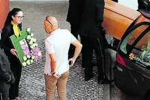 Irmão de Goucha no velório 