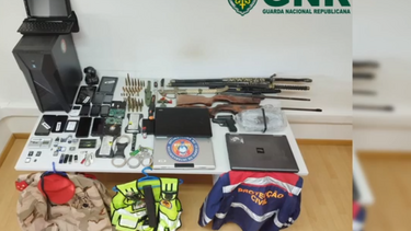 Detido homem que filmou e partilhou fotos íntimas da 'ex'