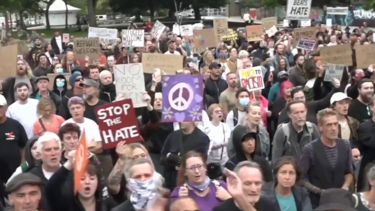 Confrontos em Plymouth, Inglaterra