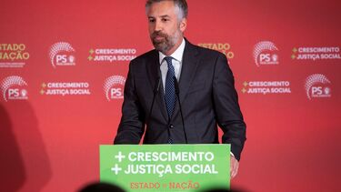 PS ataca plano de emergência para a Saúde