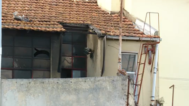 Incêndio deflagrou em prédio devoluto próximo da Estrada das Laranjeiras  