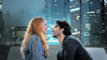 Blake Lively e Justin Baldoni interpretam Lily Bloom e Ryle Kincaid no filme ‘Isto Acaba Aqui’ 