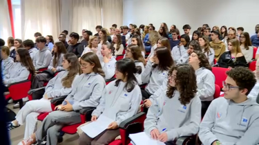 Escola Secundária Leal da Câmara em Rio de Mouro recebeu conferência ‘Europa Viva’ 