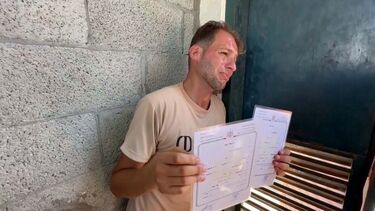 Gémeos com quatro dias de vida morrem em ataque israelita em Gaza. Pai tinha ido levantar as certidões de nascimento