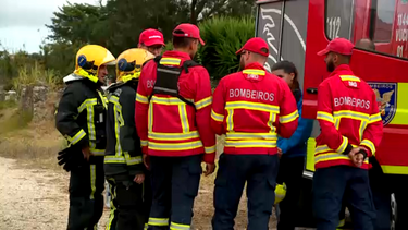 Bombeiros e polícia fazem buscas por homem de 80 anos desaparecido em Sintra