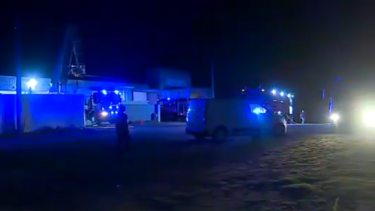 Incêndio em fábrica mobiliza quase 50 bombeiros em Paços de Ferreira
