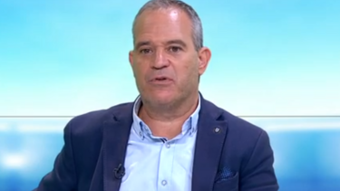 João Queiroz: "Rui Costa comete um erro ao não despedir Roger Schmidt"