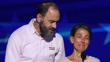 Os pais de Hersh Goldberg-Polin na Convenção Nacional Democrata