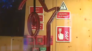 Auchan em Almada assaltado com recurso a arma de fogo. Suspeitos estão em fuga