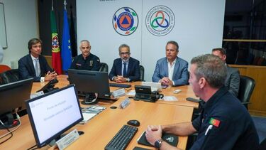 Proteção Civil faz ponto de situação após sismo de magnitude 5.3 na escala de Richter se ter sentido em Portugal