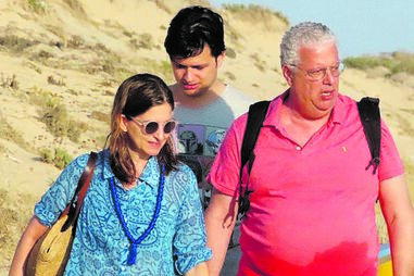 Ministro da Economia com a mulher, Rita, e o filho 