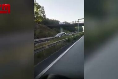 Quatro feridos em acidente entre várias viaturas em Braga