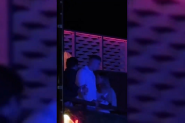 Gyokeres festeja 'hat trick' na discoteca Bliss após jogo com Farense