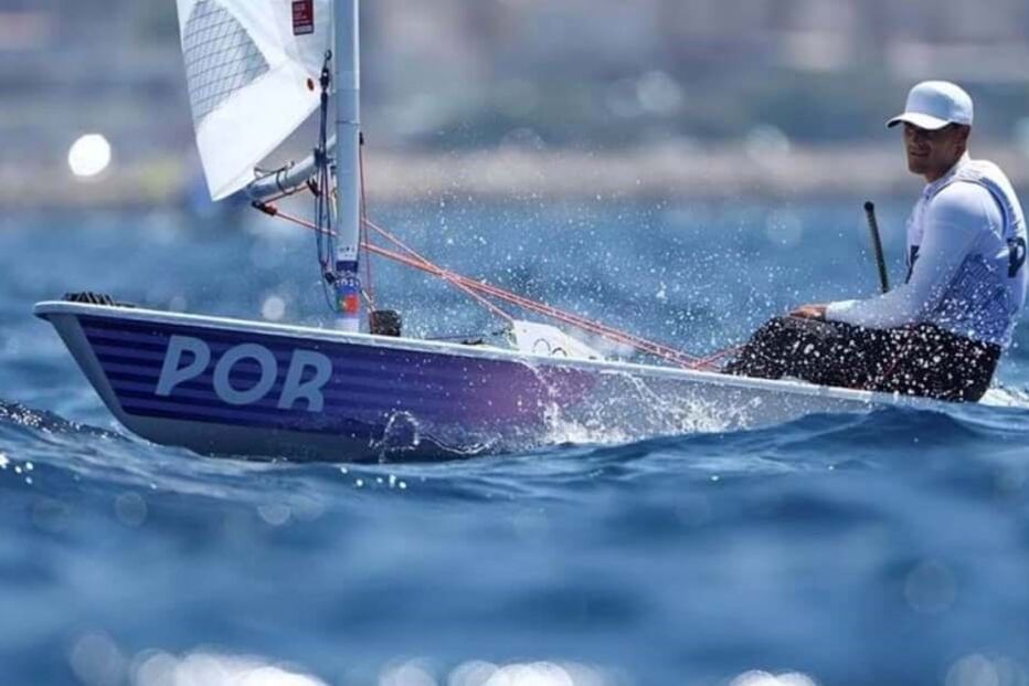 Velejador Eduardo Marques terceiro após duas regatas de ILCA 7