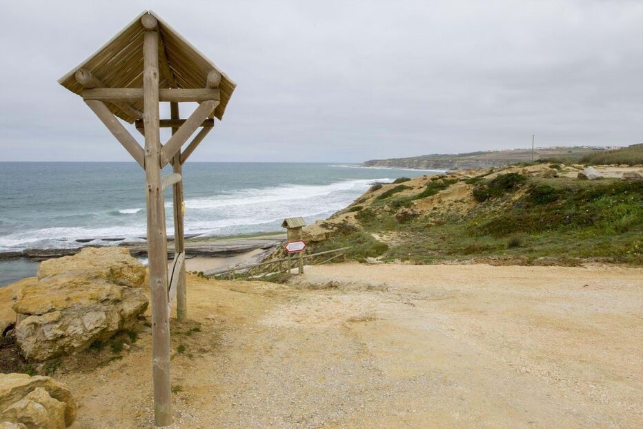 Praia da Ribeira D'Ilhas