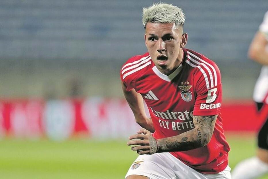 Prestianni tem 18 anos e é uma das figuras do Benfica, na pré-época	