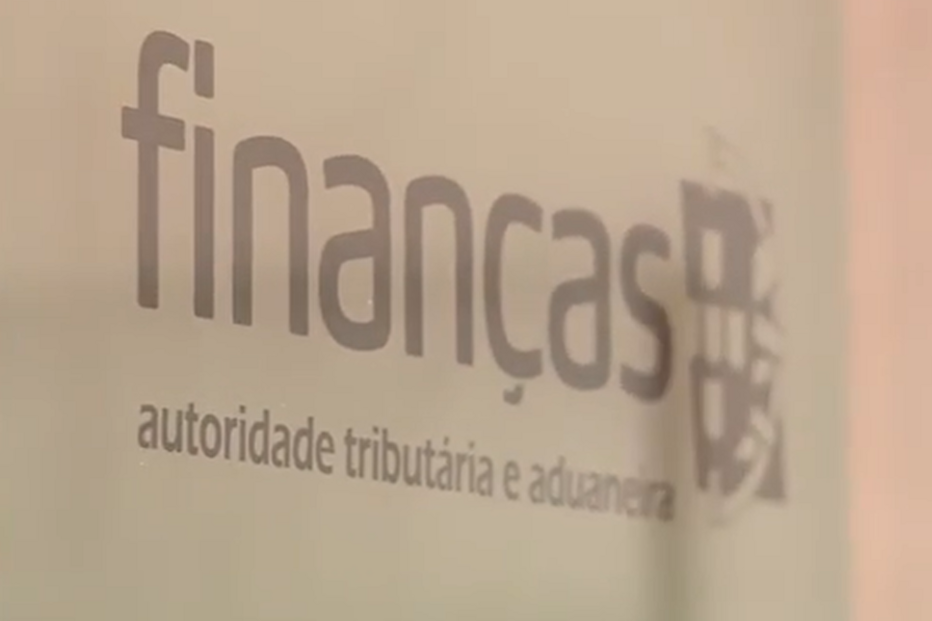 Fisco devolve 3,1 mil milhões de euros cobrados a mais