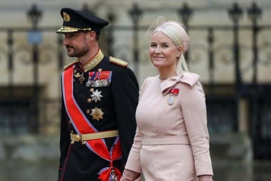 Príncipe Haakon da Noruega e a princesa Mette Marit