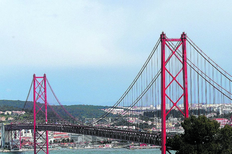 Grávida do Barreiro deu à luz na ponte 25 de Abril