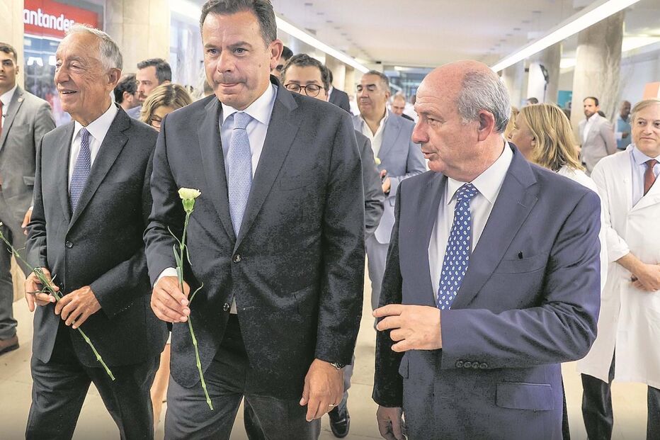 Montenegro promete resultados no SNS para o próximo verão