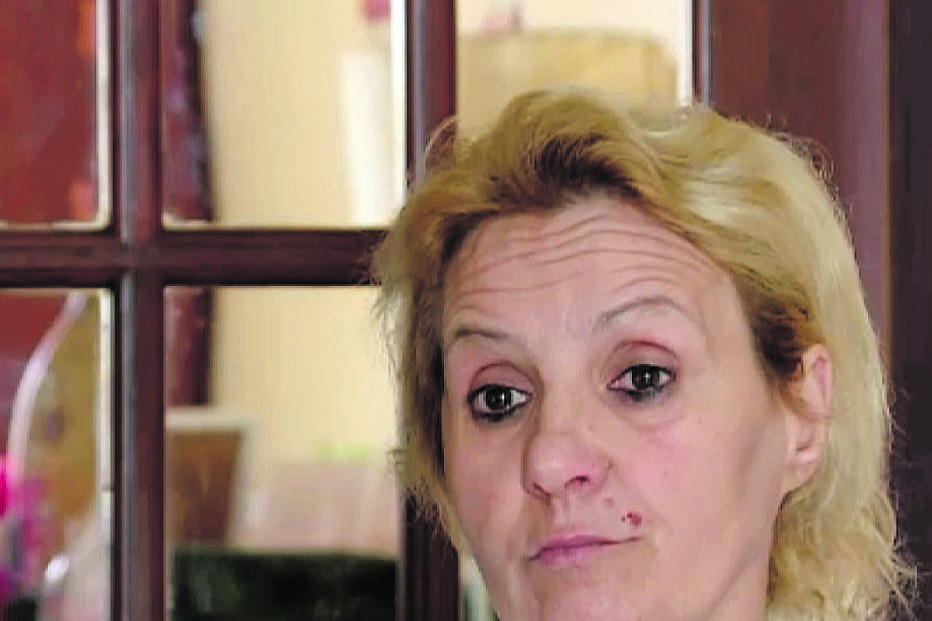 Sónia Carvalho ficou com sequelas devido a um acidente de trabalho e vive com o apoio de familiares e amigos 